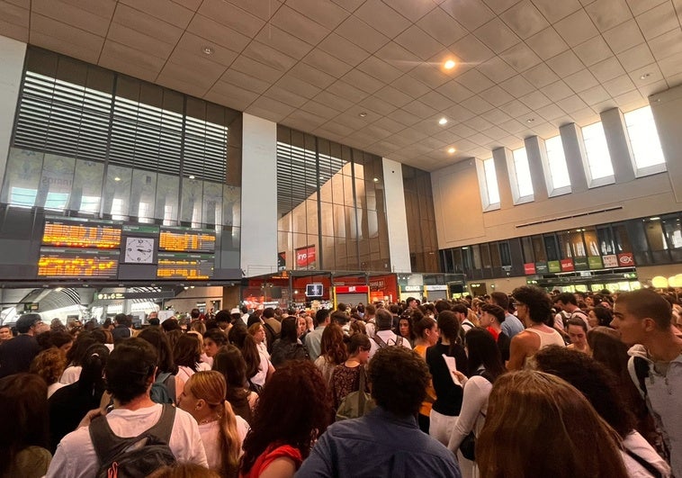 Una «incidencia técnica» provoca retrasos de hasta 150 minutos en ocho trenes de Madrid a Andalucía